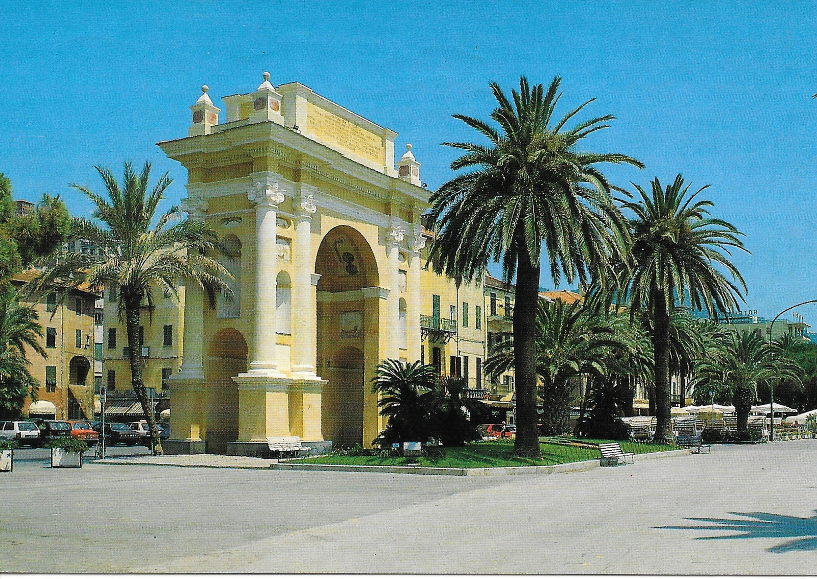 FINALE LIGURE - ARCO A MARGHERITA DI SPAGNA - VIAGGIATA