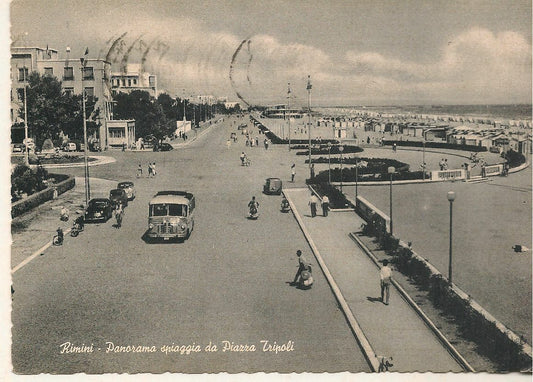 RIMINI - PANORAMA SPIAGGIA DA PIAZZA TRIPOLI -V1957
