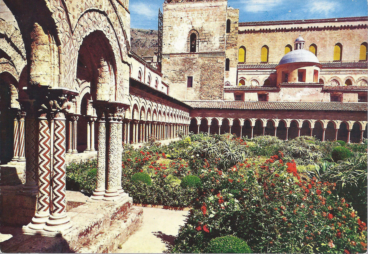 MONREALE - INTERNO DEL CHIOSTRO - NV