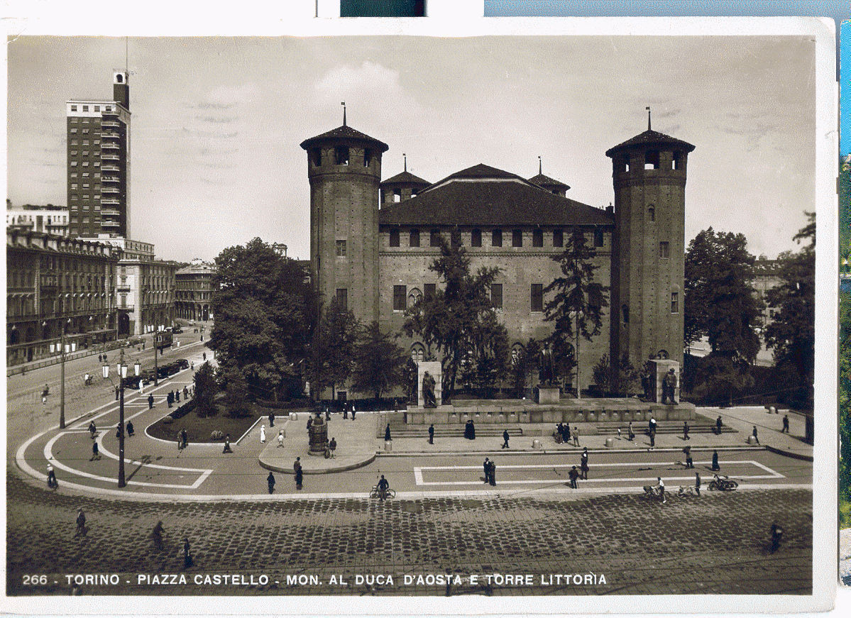 TORINO - PIAZZA CASTELLO -TRAM  V1941