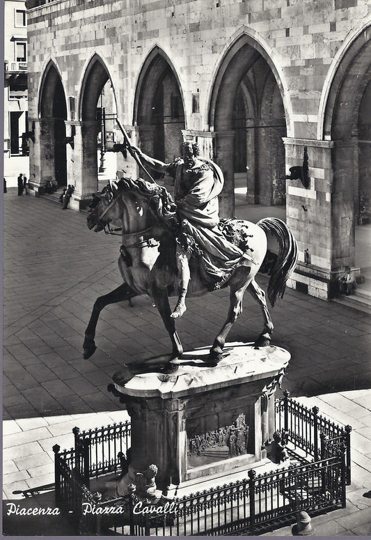 PIACENZA - PIAZZA CAVALLI = NV - FG