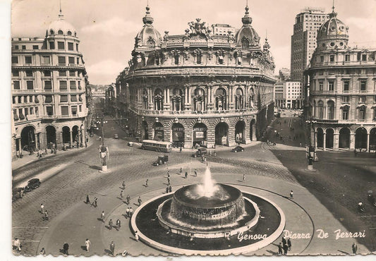 GENOVA - PIAZZA DE FERRARI - V1952