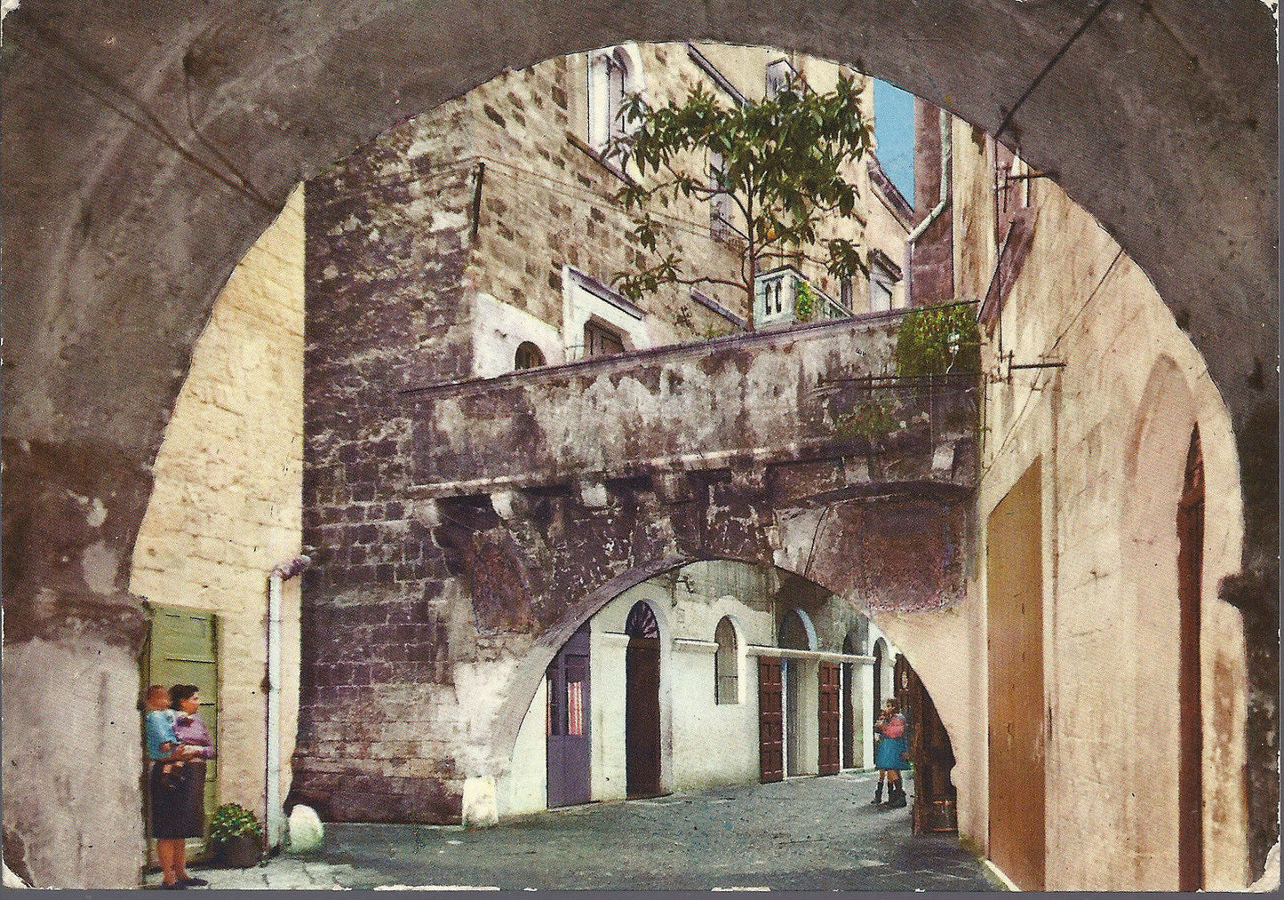 BARI - ARCO DEI MERAVIGLI - NV - FG - animata