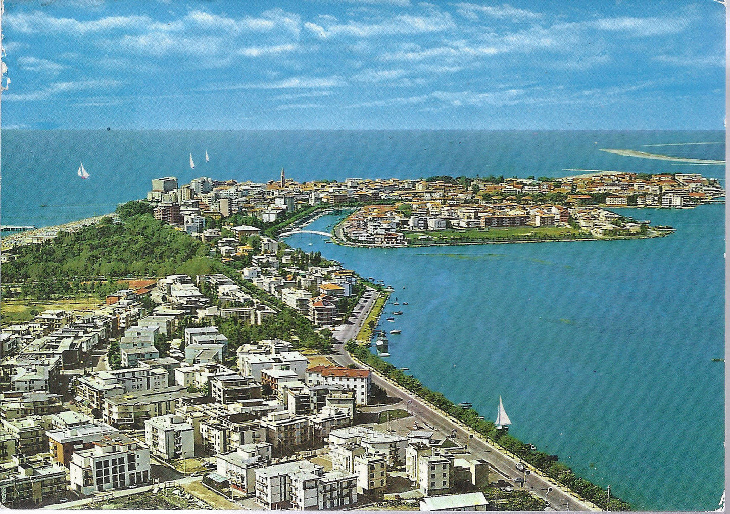 GRADO - PANORAMA AEREO DA LEVANTE - V 1973 - FG