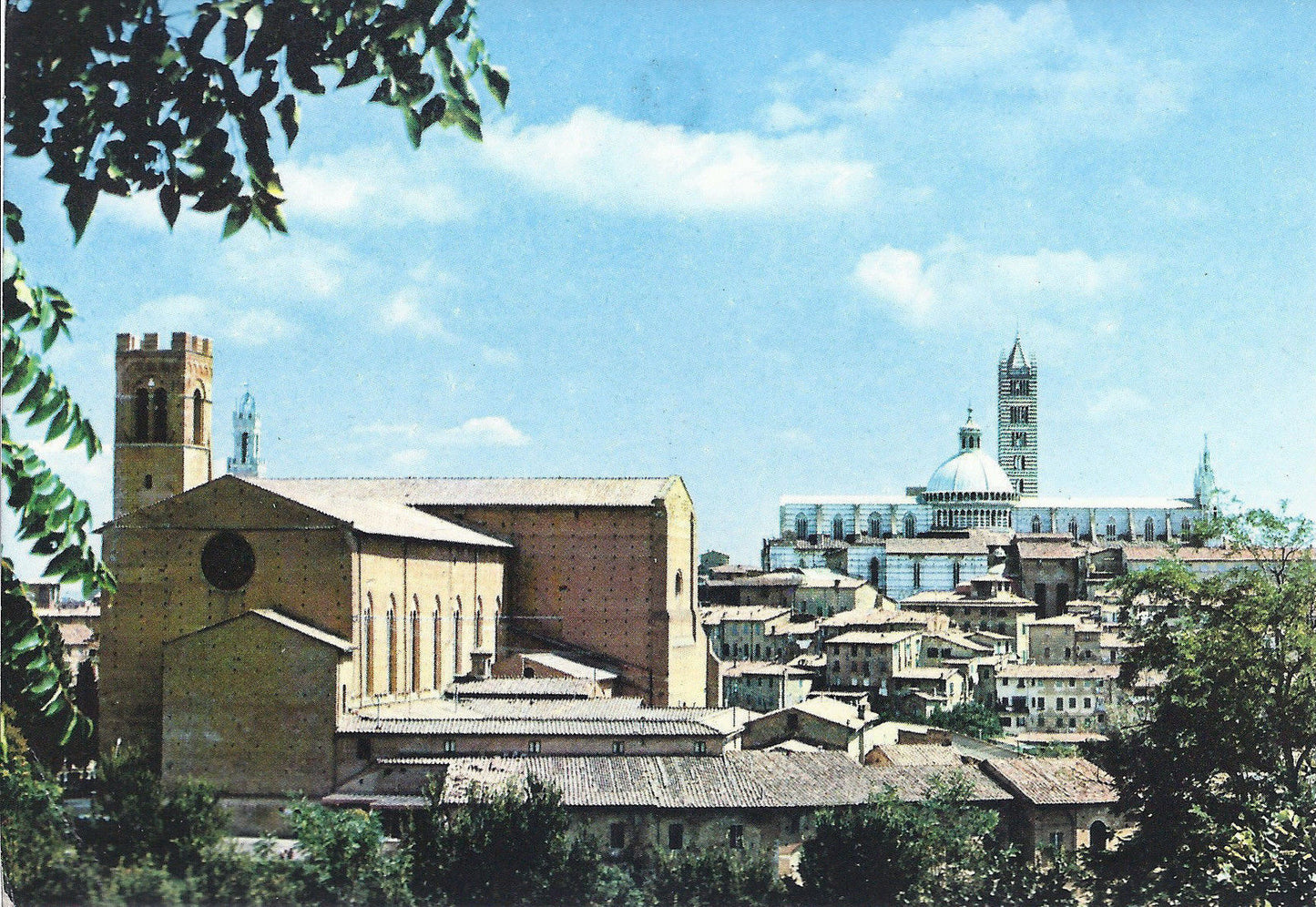 SIENA - PANORAMA CON BASILICA DI SAN DOMENICO E LA CATTEDRALE - NV