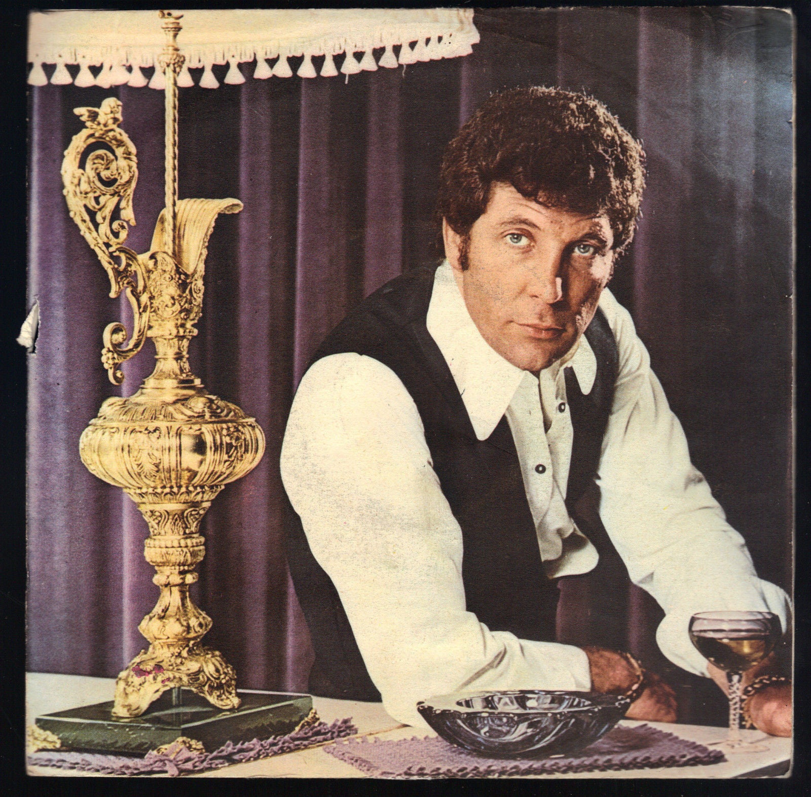 LOVE ME TONIGHT - HIDE AND SEEK # TOM JONES