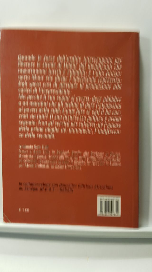 LA SOLITUDINE DI MOUR CHE AVEVA DUE MOGLI - AMINAT SOW FALL