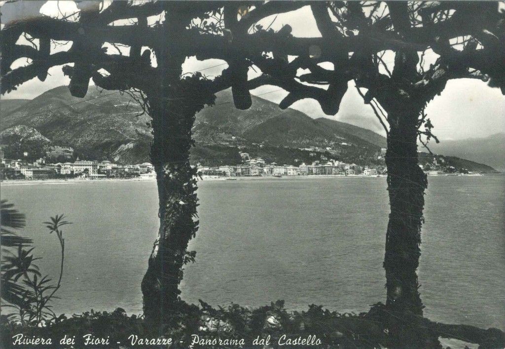 VARAZZE - PANORAMA DAL CASTELLO - V1956