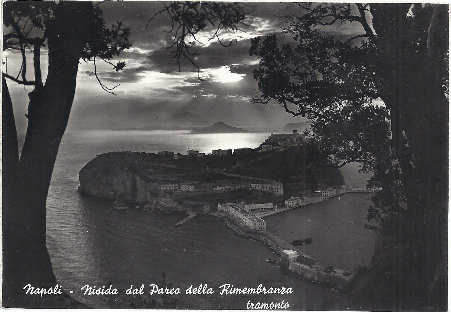 NAPOLI - NISIDA DAL PARCO DELLA RIMEMBRANZA  TRAMONTO - V 19