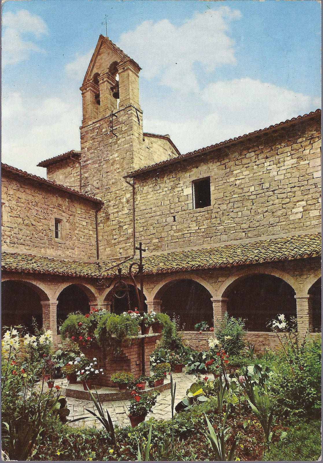 ASSISI - S. DAMIANO - IL CHIOSTRO - V 1978 - FG