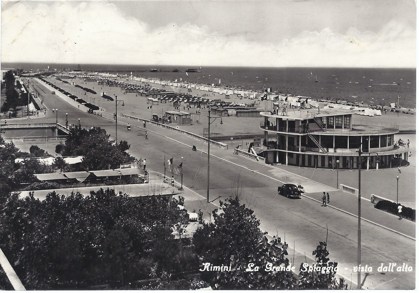 RIMINI - LA GRANDE SPIAGGIA - VISTA DALL'ALTO - V 1955 