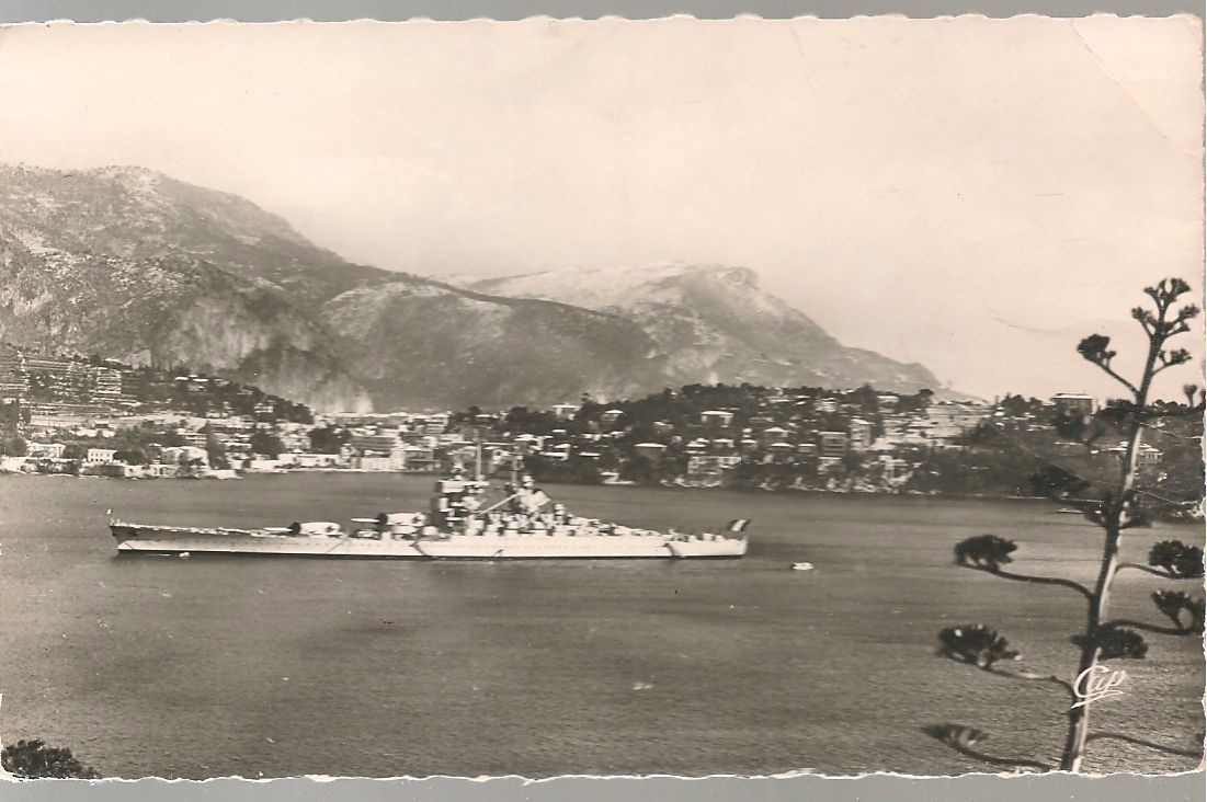 VILLEFRANCHE SUR MER - LE JEAN BART EN RADE - NV
