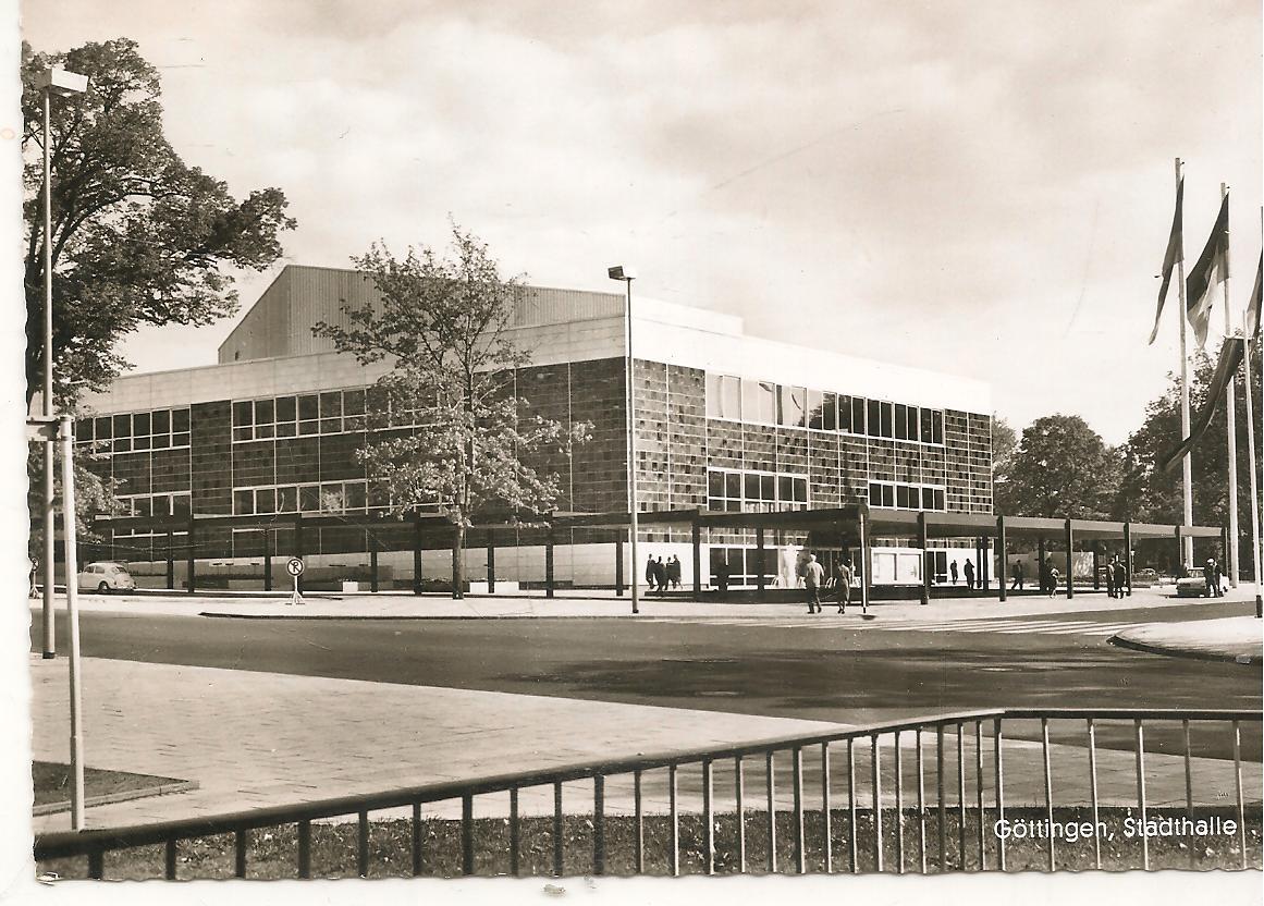 GOTTINGEN - STADTHALLE - V1966
