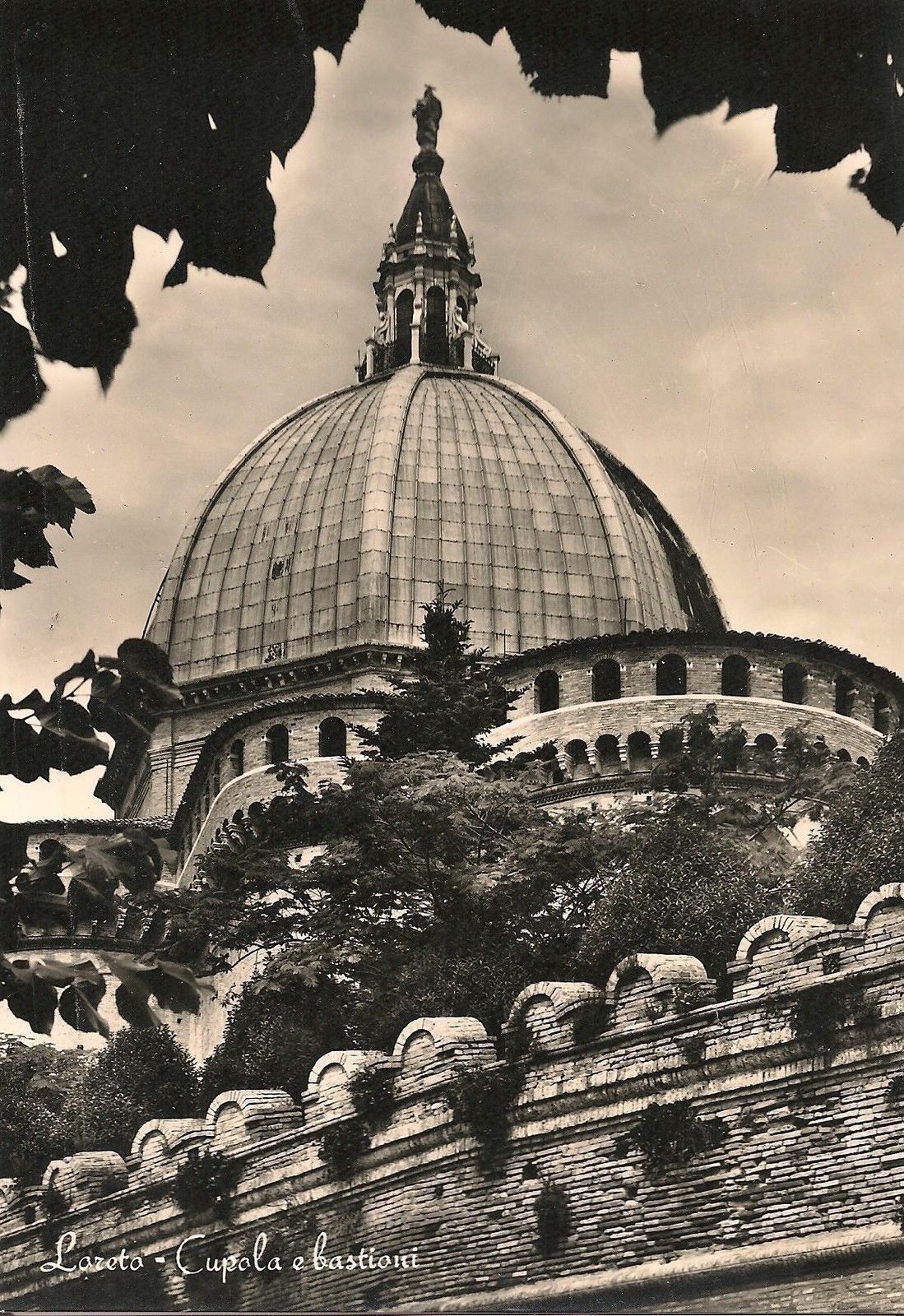 LORETO - CUPOLA BASILICA DELLA SANTA CASA E BASTIONI - NV