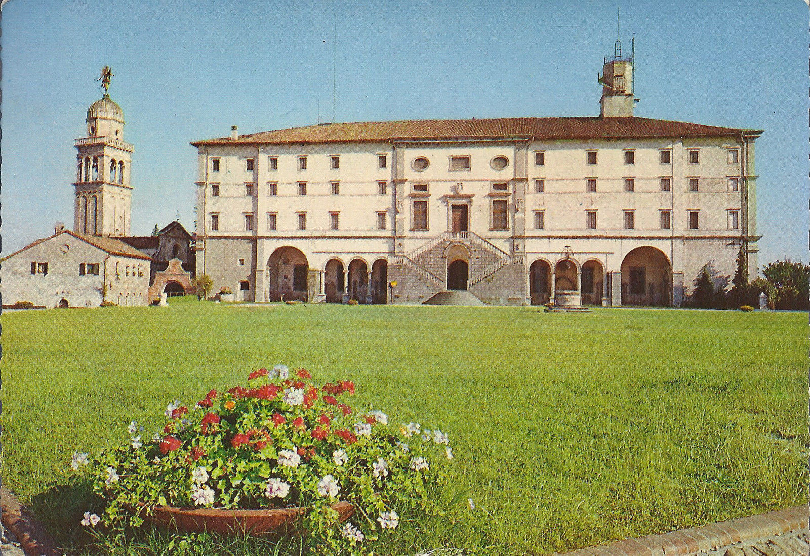 UDINE - PIAZZALE DEL CASTELLO - V 1965 - FG