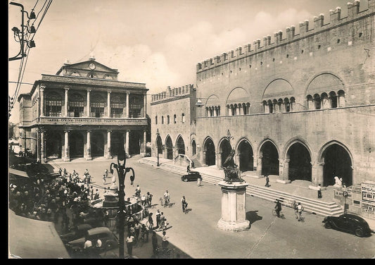 RIMINI - PIAZZA CAVOUR - V1953