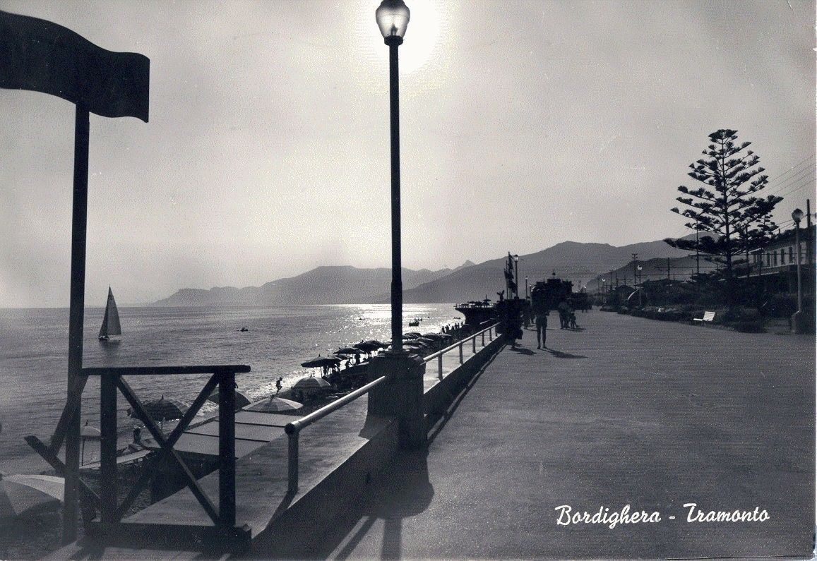 BORDIGHERA - TRAMONTO V1958
