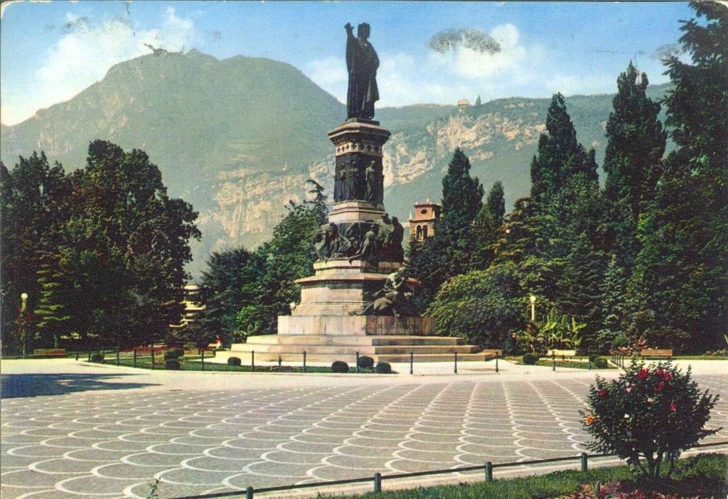 TRENTO - MONUMENTO A DANTE - V1960