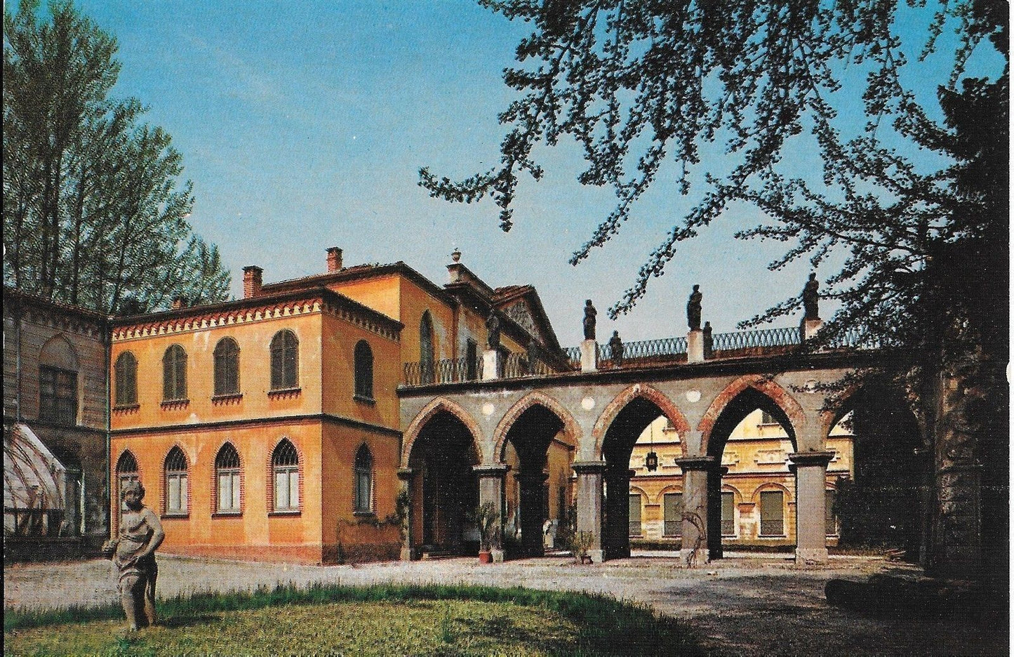 LENTATE SUL SEVESO - VILLA VALDETTARO - NV