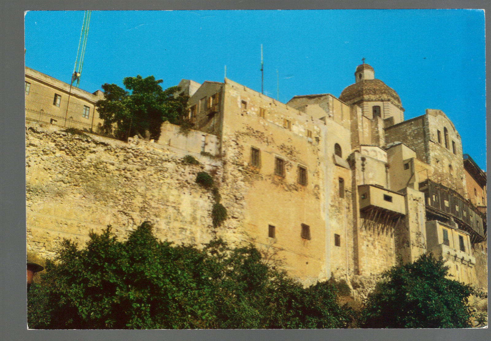 CAGLIARI - SCORCIO DEL CASTELLO E DELLA CATTEDRALE - NV