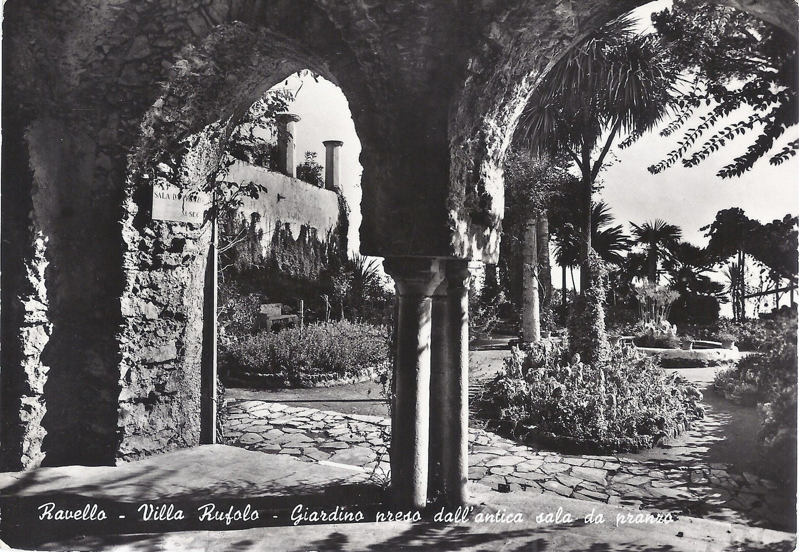 RAVELLO - VILLA RUFOLO - GIARDINO PRESO DALL'ANTICA SAL