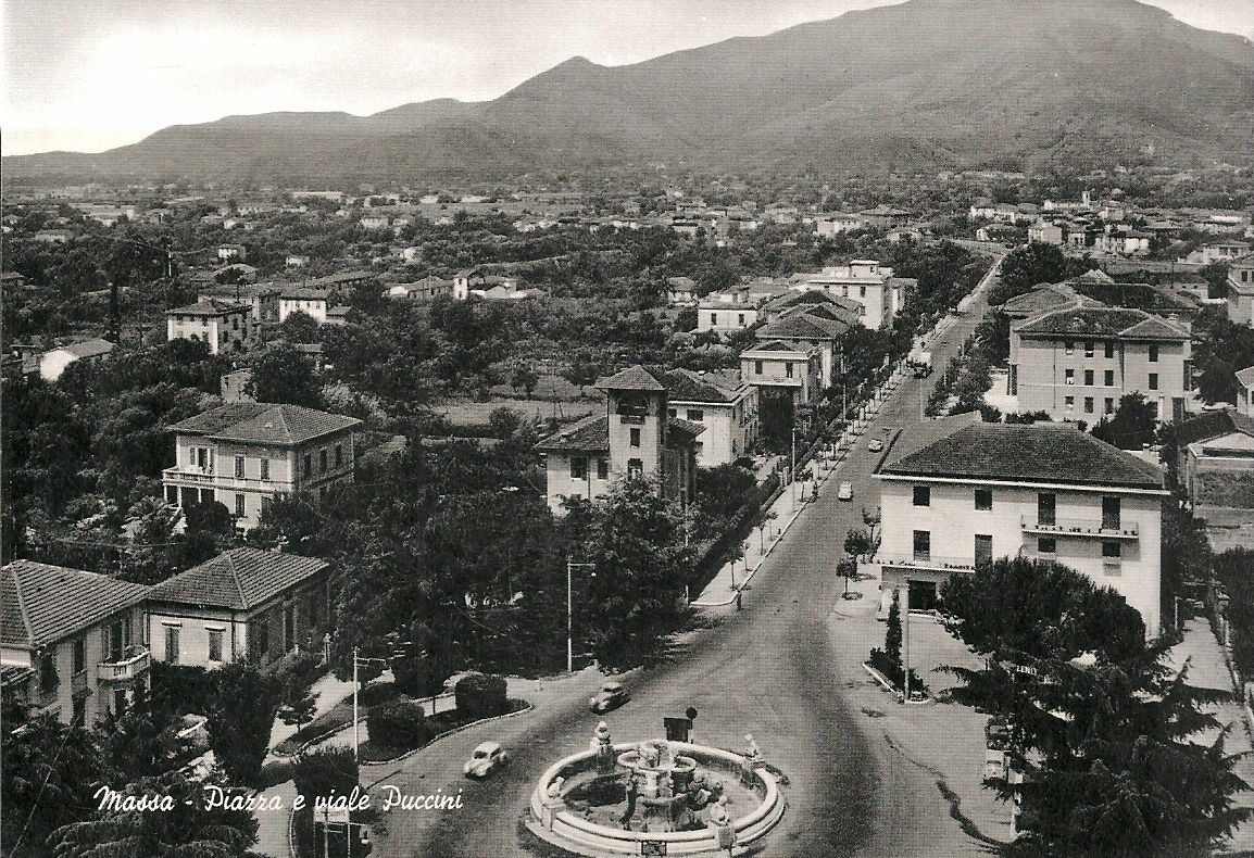 MASSA - PIAZZA E VIALE PUCCINI - NV