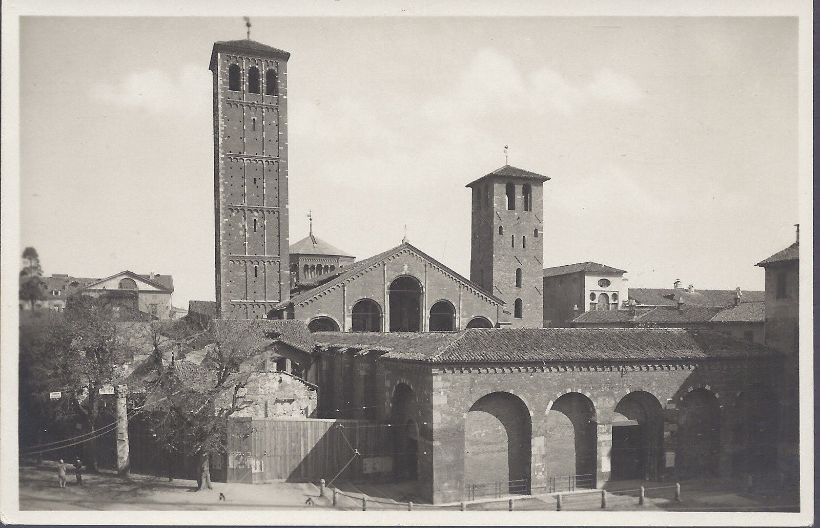MILANO - BASILICA DI S. AMBROGIO - NV - FP