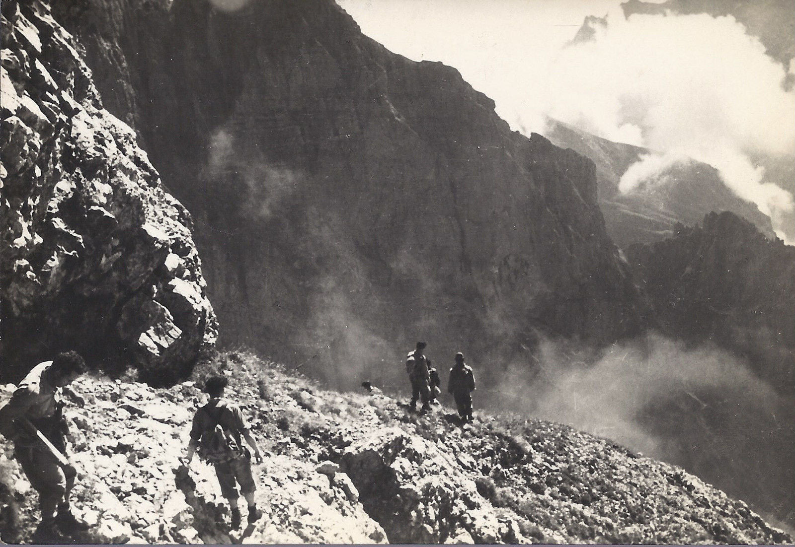 DAL GRUPPO DELLO SCHIARA VERSO LA VALLATA BELLUNESE - V 1955