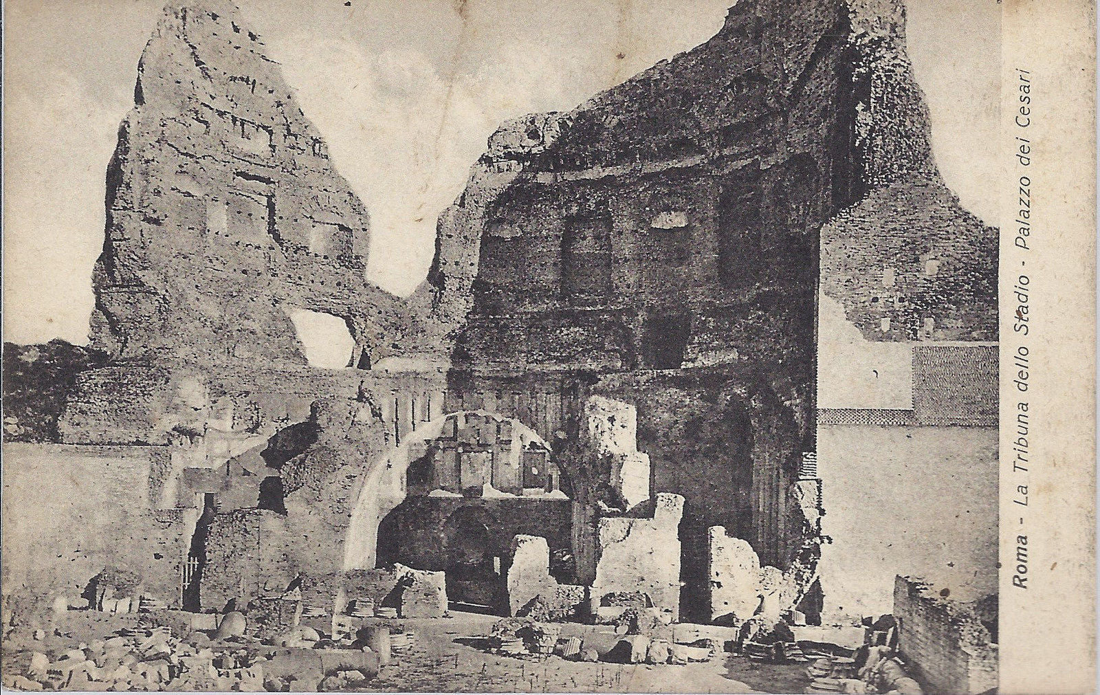 ROMA - LA TRIBUNA DELLO STADIO - PALAZZO DEI CESARI - NV