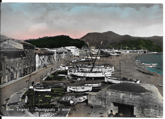 RIVA TRIGOSO - PASSEGGIATA A MARE - V1954 - FG ACQUARELLATA