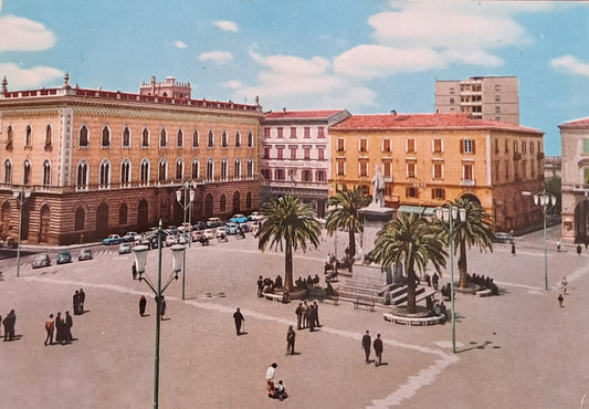 SASSARI - PIAZZA ITALIA - V1968 - FG