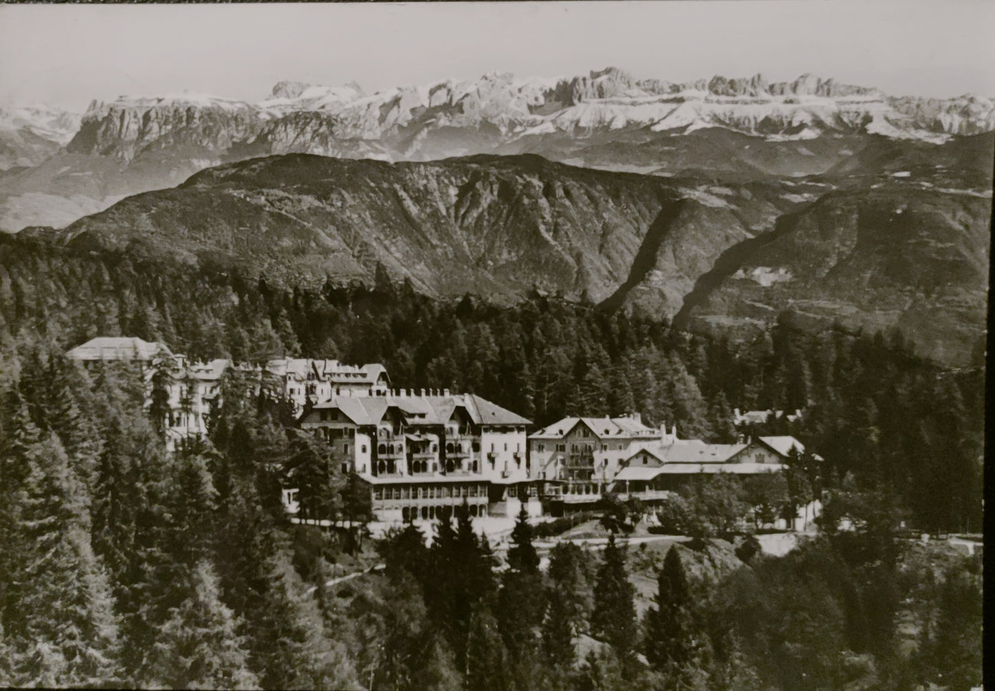 PASSO DELLA MENDOLA - I GRANDI ALBERGHI - VSD - FG