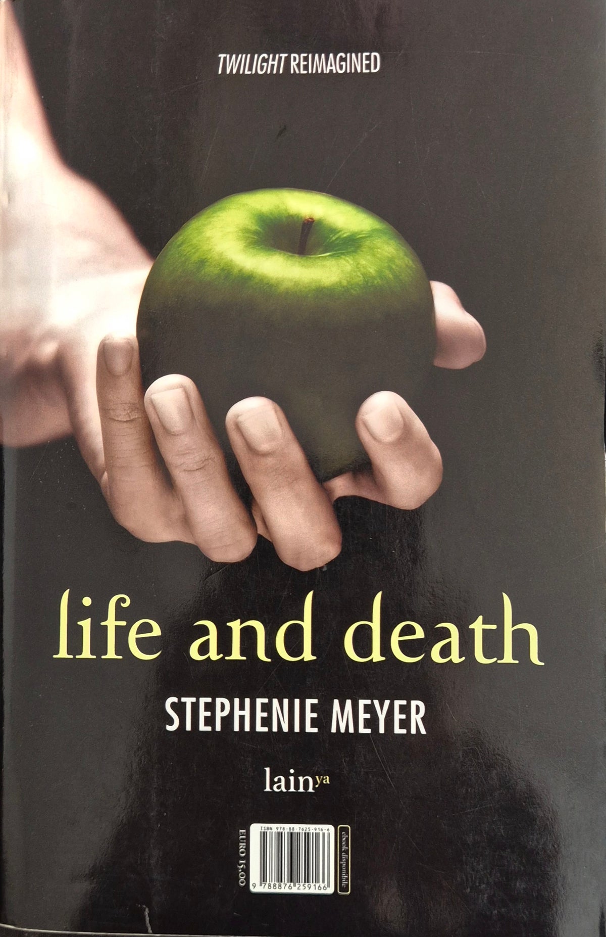 TWILIGHT-LIFE AND DEATH - STEPHENIE MEYER