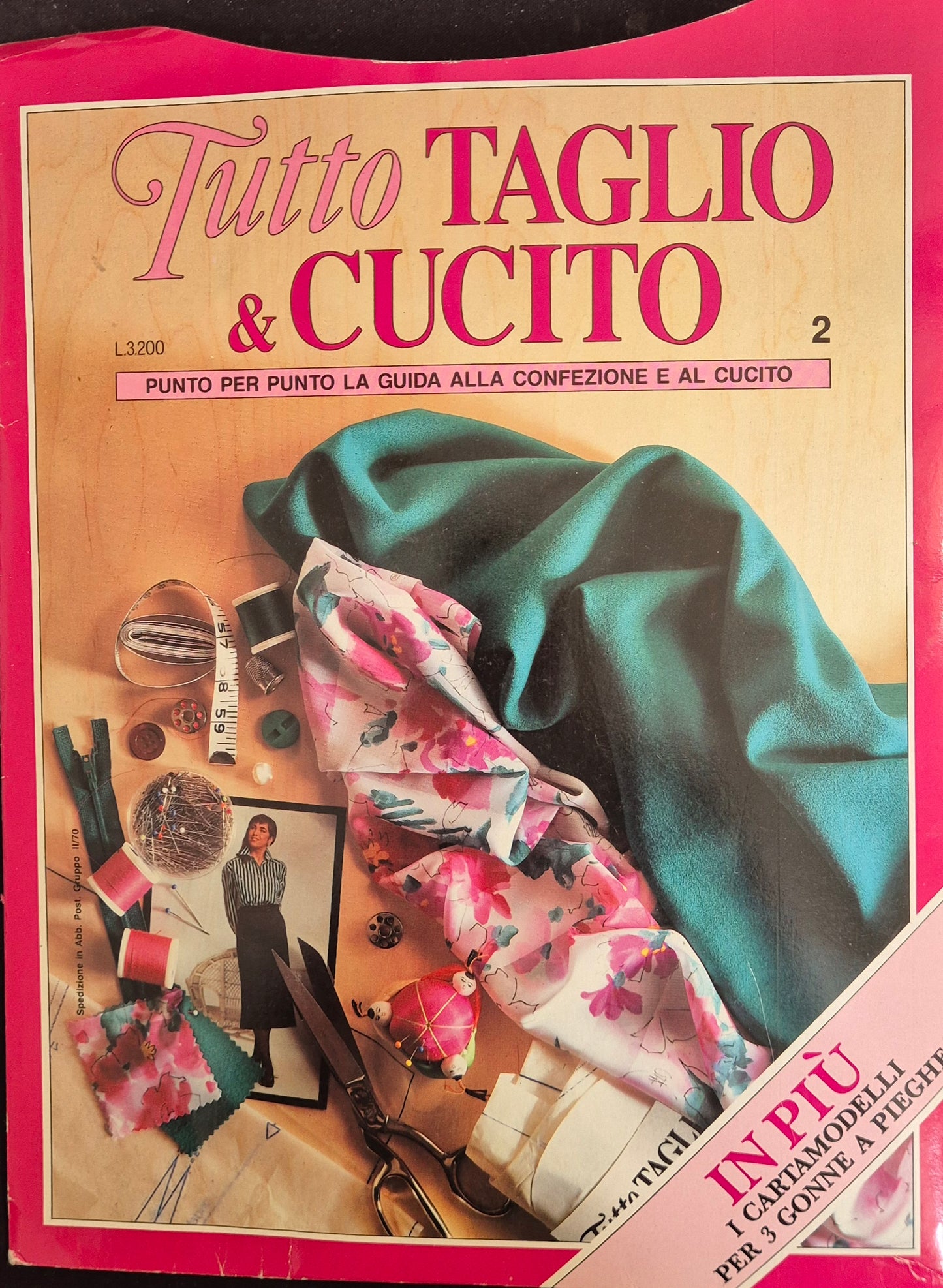 TUTTO TAGLIO E CUCITO N. 2 - CARTAMODELLO N. 1