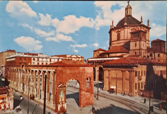 MILANO - BASILICA DI S. LORENZO CON LE COLONNE - V1965 - FG
