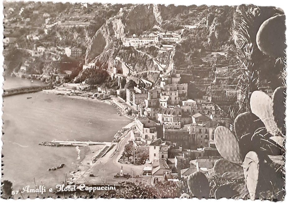 AMALFI E HOTEL CAPPUCCINI-PANORAMA - - V1955 - FG