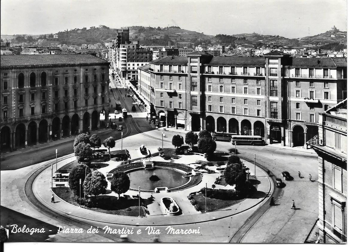 BOLOGNA - PIAZZA DEI MARTIRI E VIA MARCONI - V1958 - TRAM