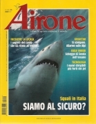AIRONE N. 231 - LUGLIO 2000 - SQUALI IN ITALIA. SIAMO AL SICURO?